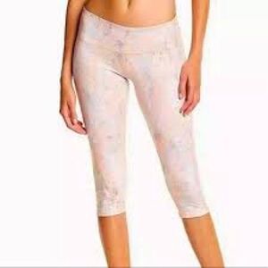ALO Yoga Cream Leggings